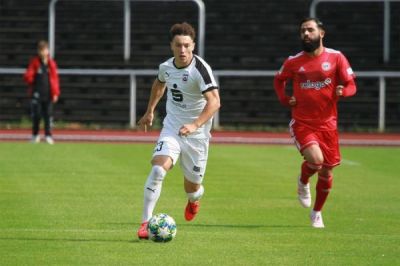 Nils Köhler verlängert beim SVL