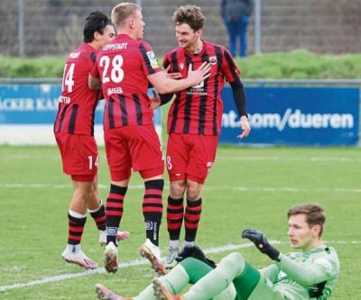 SV Lippstadt in Düren -kurioses 1:1 per Pressschlag