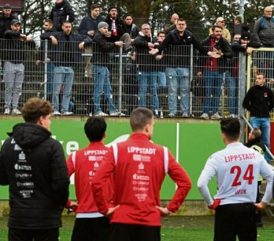 SV-Fans geigen der Mannschaft nach 0:3-Niederlage die Meinung: „Wir haben die Schnauze voll!“