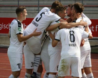 SV feiert Rekordsieg