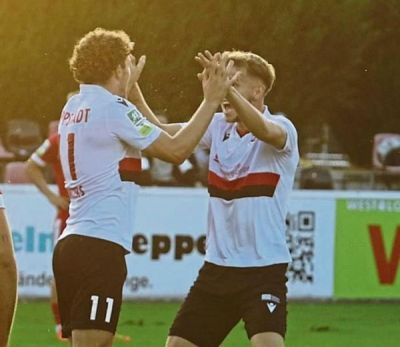 SV Lippstadt befreit sich mit 3:0-Derbysieg gegen RW Ahlen