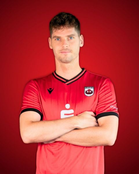  Lukas Wulf