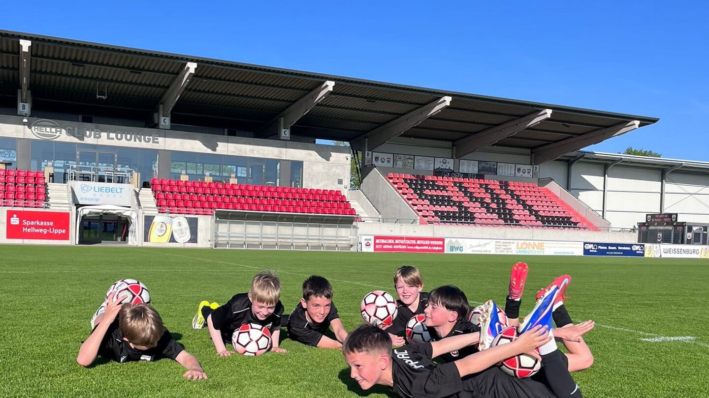 Kinder der SV 08 Fußballjugend